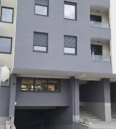 Zidart Lux * Pistelici