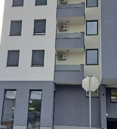 Lägenhet Zidart Lux Pistelici