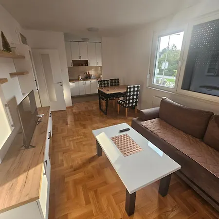 Lägenhet Zidart Lux Pistelici